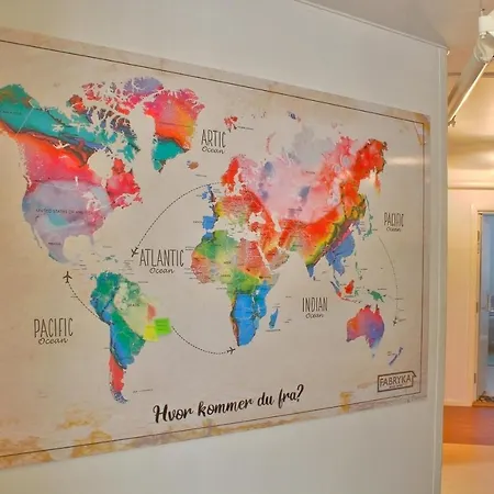 Fabryka Hostel *