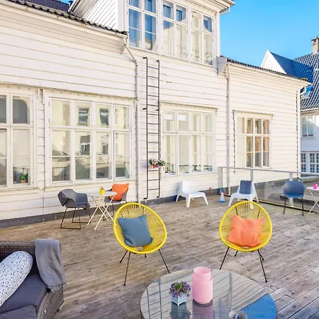 Fabryka Хостел