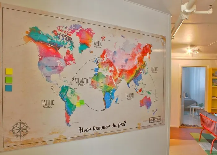 Fabryka Хостел *